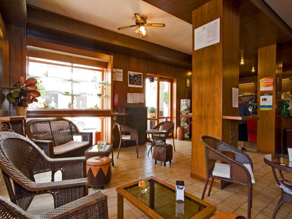 Hotel Alba Del Gargano Маттіната Екстер'єр фото