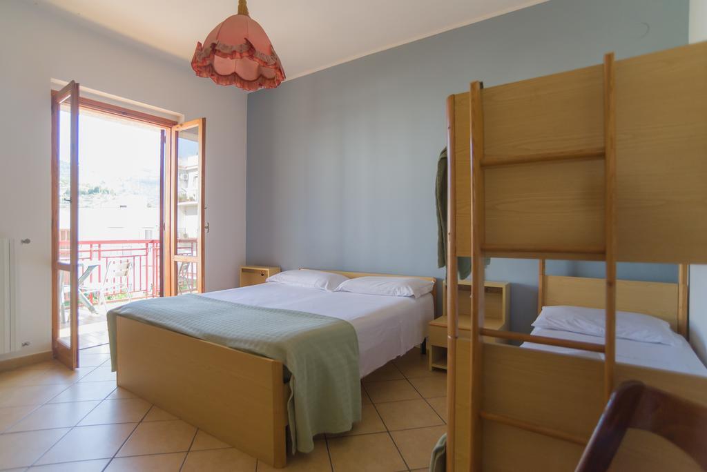 Hotel Alba Del Gargano Маттіната Екстер'єр фото